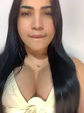 Evaloratoo  live sex cam
