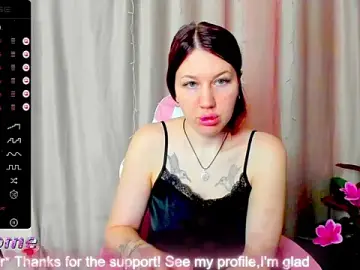LilllyMoon  live sex cam