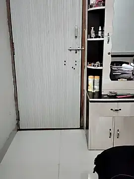 Shona1122  live sex cam