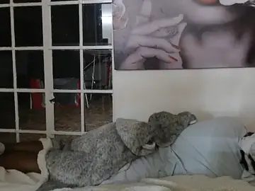 Stormy-Stella  live sex cam