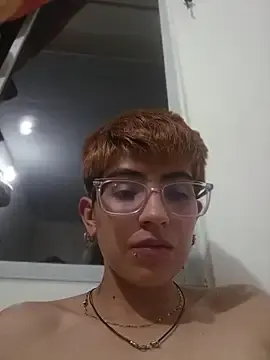 Dangerousmuse  live sex cam