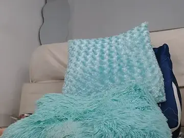 Ambar-Collins69  live sex cam