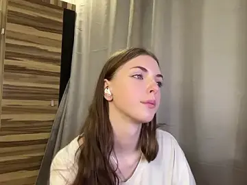 Clara_kitty  live sex cam