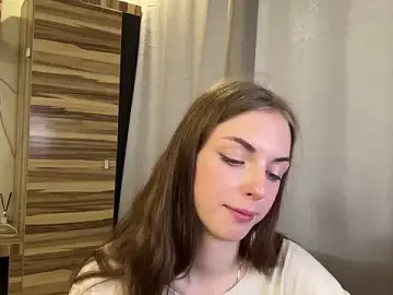 Clara_kitty  live sex cam