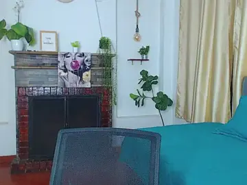 Emma_hassani  live sex cam