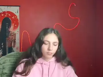 KissMeJulia  live sex cam