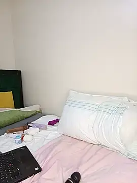 RichPussy1818  live sex cam