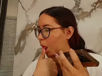 SusanCarter2  live sex cam