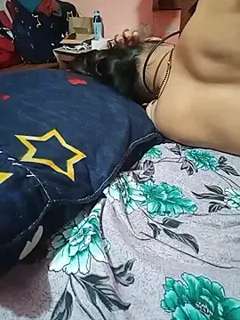 ZOYA-STRIP  live sex cam