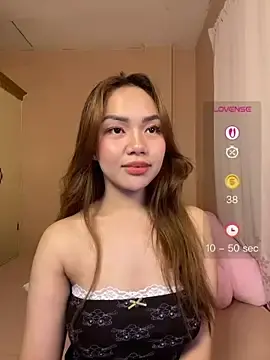 Expnsivecandy  live sex cam