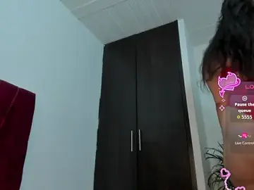 Izune_ride  live sex cam