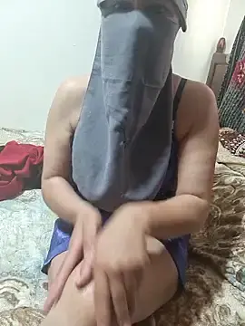 Katiyvy  live sex cam