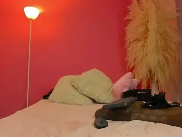 Cherry_lune  live sex cam