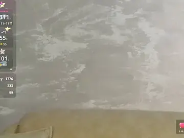 KaylaLewys  live sex cam