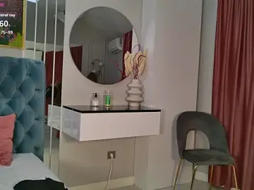 SiennaPierce  live sex cam