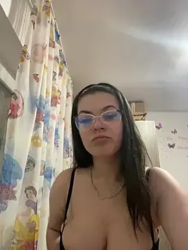 Emma_eclipse777  live sex cam