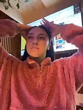 Lia__whitee  live sex cam