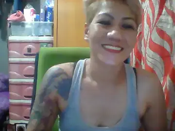Pinayheartaker  live sex cam