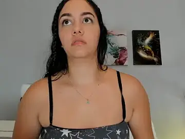 AbrilW10  live sex cam