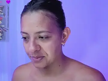 Aria_Russo  live sex cam