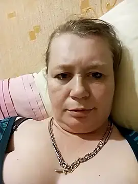 KiraStanton  live sex cam