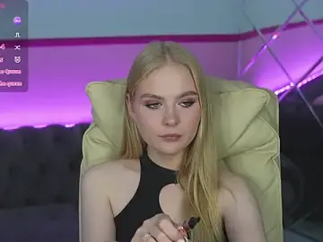 LeylaReeds  live sex cam