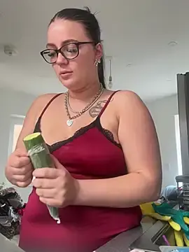Maddie_xoxx  live sex cam