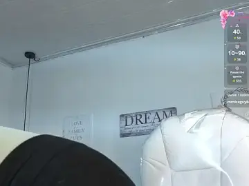 NinaSakura_Eup  live sex cam