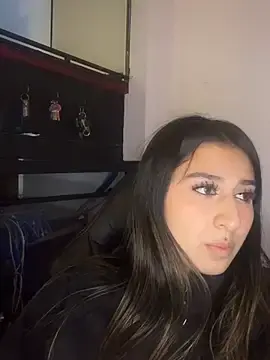 ShannonBannks  live sex cam