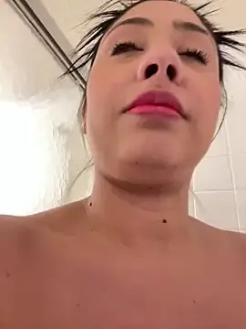 Delicious_wallace2  live sex cam