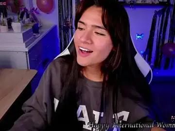 ImLui_lu  live sex cam