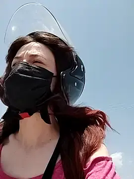 Kitten_Meowww  live sex cam
