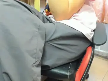 Queen_Sport  live sex cam