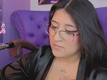 Megann__up  live sex cam