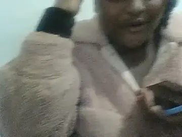 Naughty_chubbyv  live sex cam