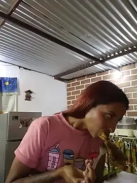 Ari_Higgins  live sex cam
