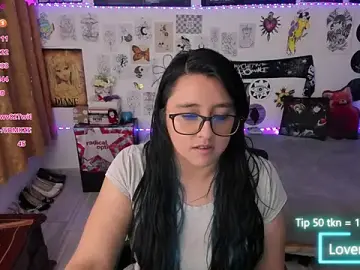 Cherry_blush_  live sex cam