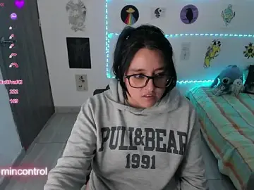 Cherry_blush_  live sex cam
