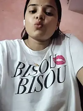 Queen_111  live sex cam