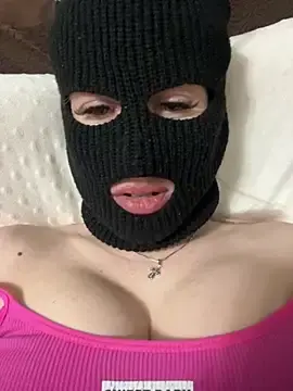 Lika_kiska  live sex cam
