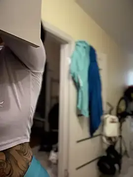 MeekyRich  live sex cam
