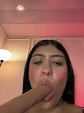 Miaa_Bunny_  live sex cam