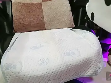 Yuki-yio  live sex cam