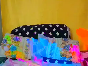 Cute-neiz  live sex cam