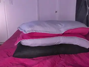 Moonsweet1  live sex cam