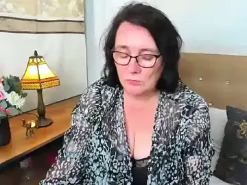 DorisDesire  live sex cam