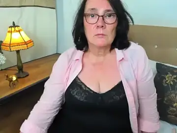 DorisDesire  live sex cam