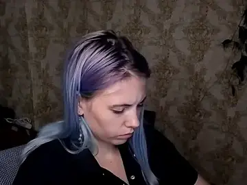 Helen18glo  live sex cam