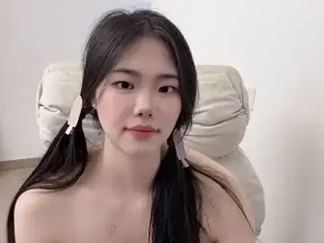 Suki-1  live sex cam