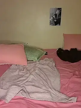 Hotass_queen2  live sex cam